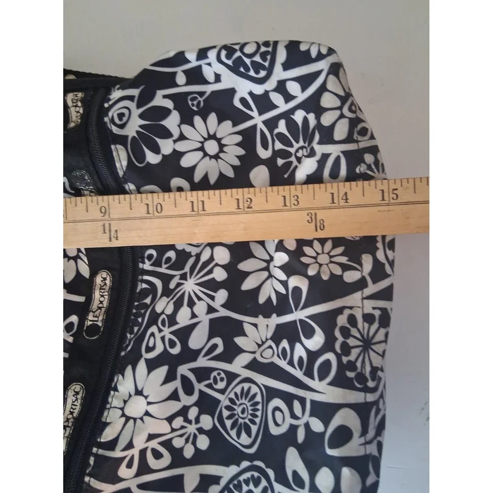 Rare VTG LeSportsac 15